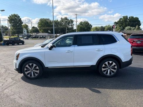 Used 2020 Kia Telluride EX w/ EX Premium Package AWD/4WD image 4