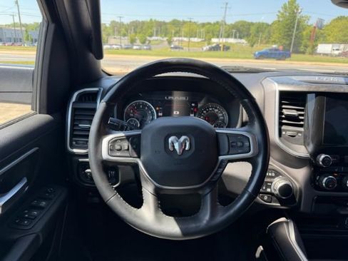 Used 2022 RAM 1500 Big Horn AWD/4WD image 10