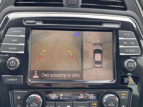 Used 2021 Nissan Maxima SR w/ Sport Mat Group image 15