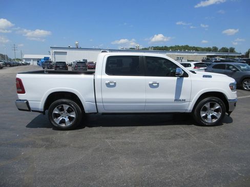 Used 2019 RAM 1500 Laramie AWD/4WD image 5