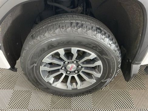 Used 2020 GMC Sierra 1500 AT4 w/ AT4 Preferred Package image 29