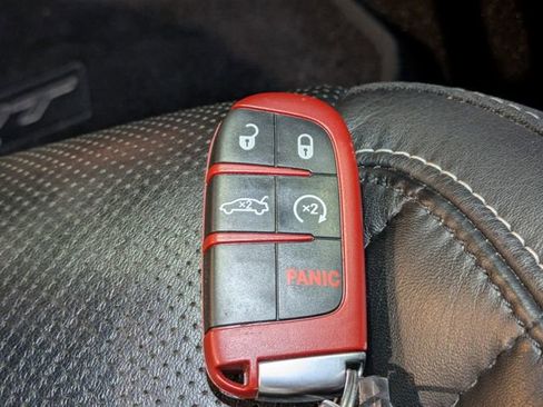 Used 2023 Dodge Challenger SRT Hellcat RWD image 30