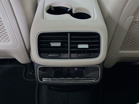 New 2026 Mercedes-Benz GLS 580 4MATIC image 28