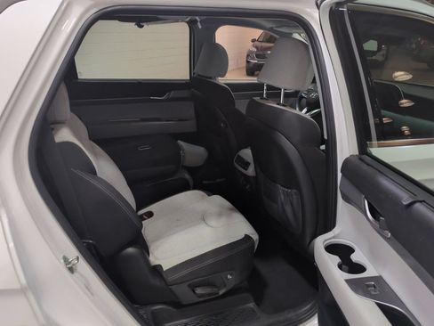 Used 2022 Hyundai Palisade SEL w/ Convenience Package AWD/4WD image 13
