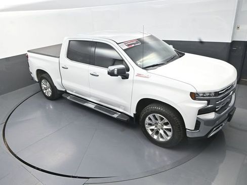 Used 2021 Chevrolet Silverado 1500 LTZ w/ Z71 Off-Road Package AWD/4WD image 11