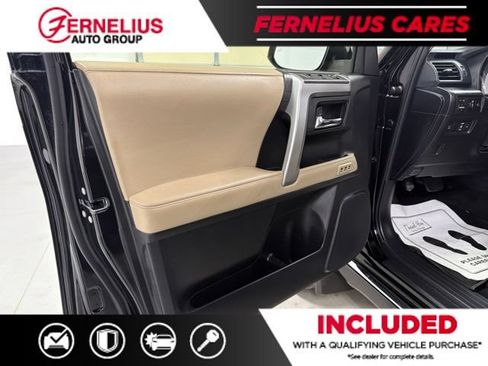 Used 2022 Toyota 4Runner Limited AWD/4WD image 13