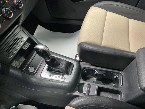Used 2017 Volkswagen Tiguan Wolfsburg Edition image 22