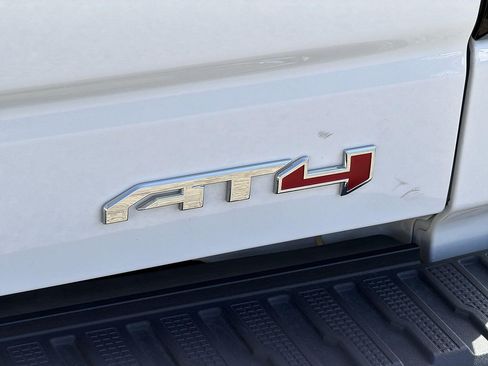 Used 2025 GMC Sierra 1500 AT4 AWD/4WD image 31