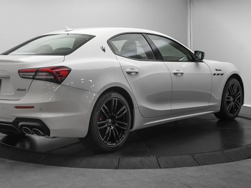 New 2024 Maserati Ghibli Modena Ultima Q4 AWD/4WD image 9