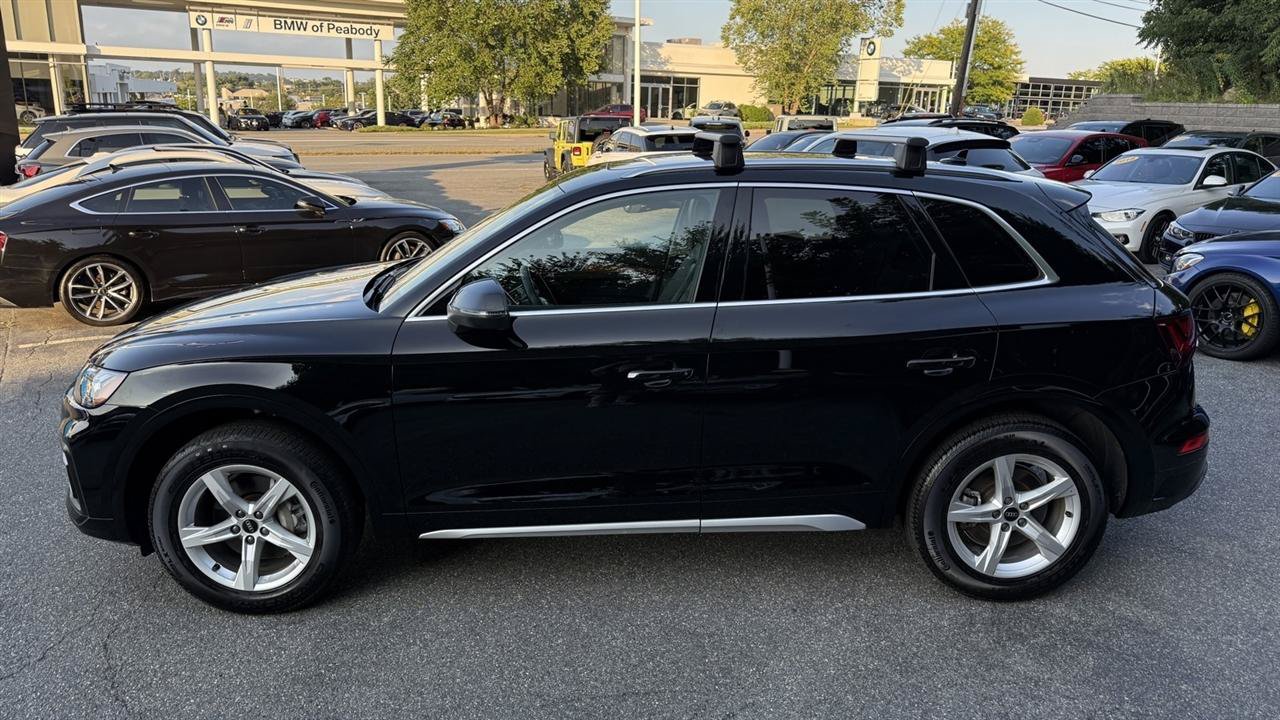 Used 2023 Audi Q5 2.0T Premium w/ Convenience Package AWD/4WD image 12