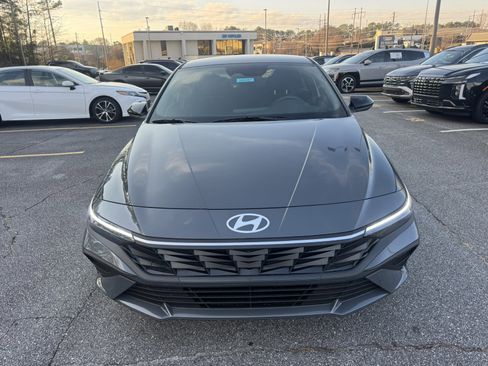 New 2026 Hyundai Elantra Sport image 2