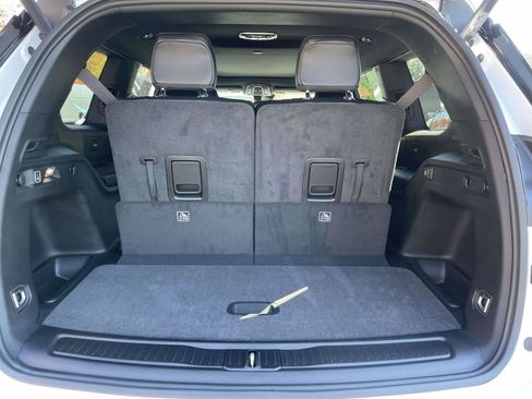 New 2025 Jeep Grand Cherokee L Limited w/ Trailer Tow Package image 32