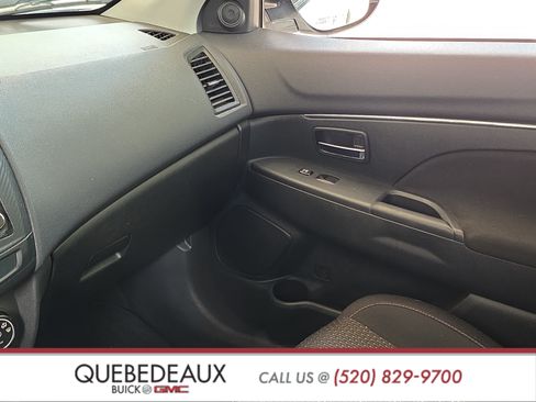 Used 2016 Mitsubishi Outlander Sport ES FWD image 17