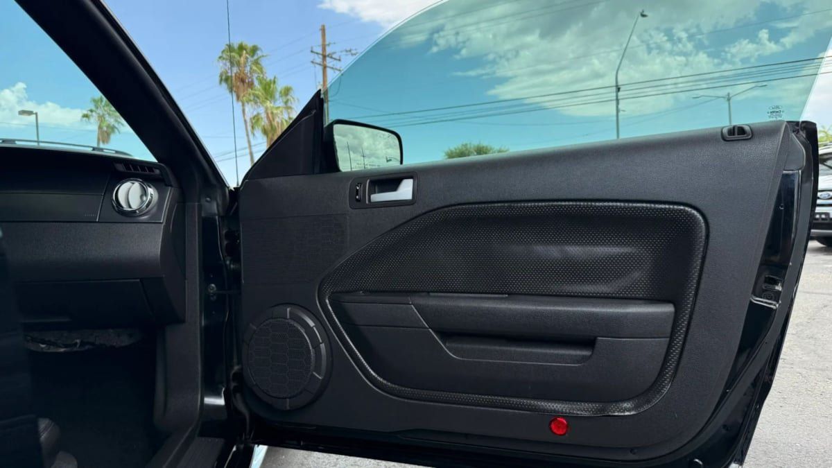 Used 2007 Ford Mustang GT Premium RWD image 32