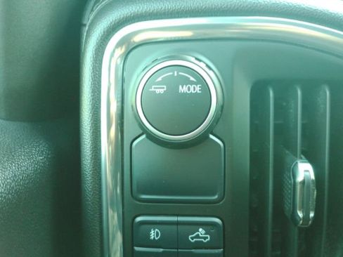 Used 2020 Chevrolet Silverado 1500 RST w/ All-Star Edition image 32