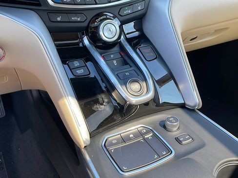 New 2025 Acura TLX w/ Technology Package image 18