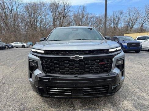 Used 2024 Chevrolet Traverse RS w/ LPO, Floor Liner Package image 6