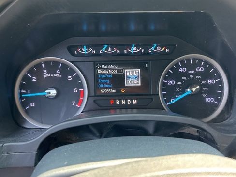 Used 2022 Ford F250 XL w/ Power Equipment Group AWD/4WD image 7
