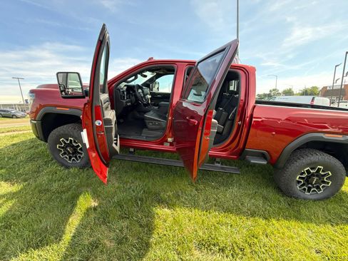 New 2026 GMC Sierra 2500 AT4X AWD/4WD image 22