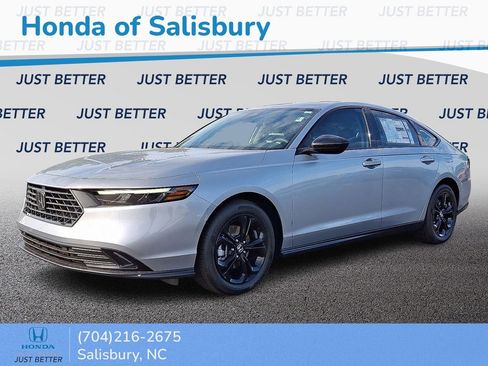 Certified 2025 Honda Accord SE image 2