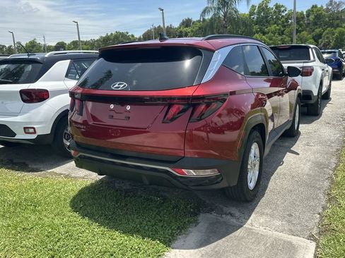 Certified 2024 Hyundai Tucson SEL FWD image 3