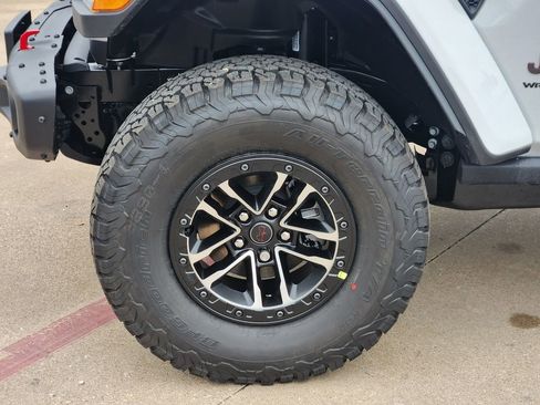 New 2026 Jeep Wrangler Unlimited Rubicon image 7