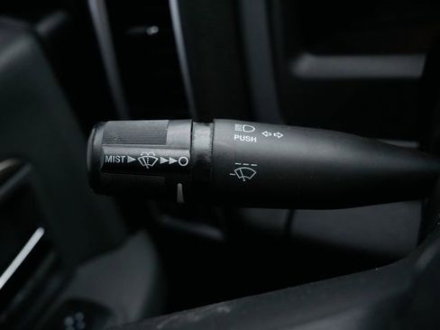 Used 2017 RAM 1500 Classic SLT image 20