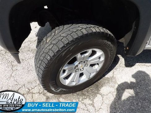 Used 2018 Chevrolet Colorado LT AWD/4WD image 24