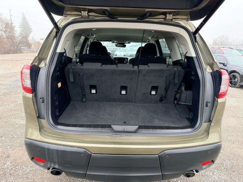 Certified 2024 Subaru Ascent Premium w/ Convenience Package image 10