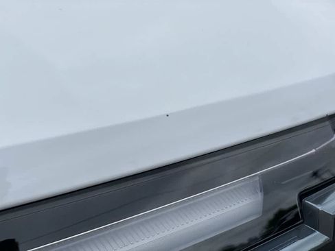 Used 2025 Chevrolet Silverado EV RST AWD/4WD image 33