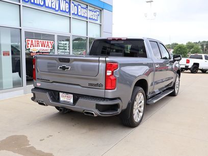 Used 2022 Chevrolet Silverado 1500 High Country w/ LPO, Dark Essentials Package
