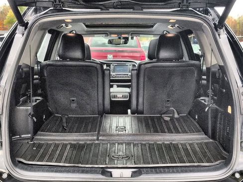 Used 2016 Toyota Highlander Limited Platinum image 36
