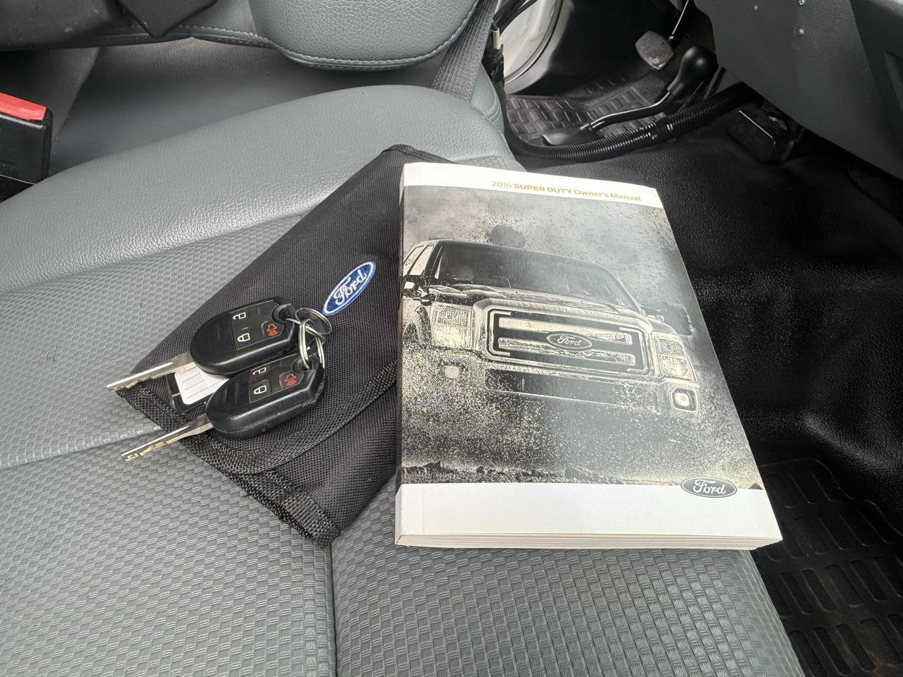 Used 2016 Ford F550 4x4 Regular Cab Super Duty image 27