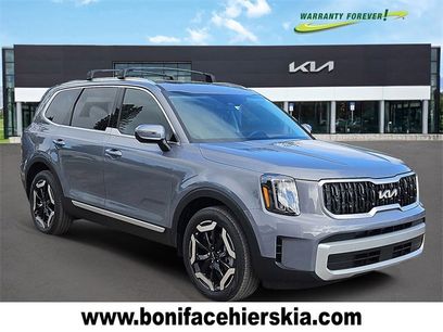 New 2025 Kia Telluride EX w/ EX Captain's Chair Package