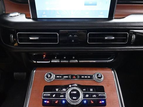 Used 2020 Lincoln Aviator Reserve w/ Equipment Group 202A AWD/4WD image 36