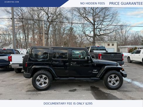 Used 2017 Jeep Wrangler Unlimited Sahara w/ Dual Top Group image 5