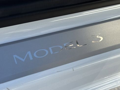 Used 2018 Tesla Model 3 Loaded, Easy Financing, Call 8 image 19