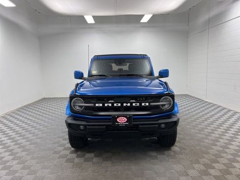 Used 2024 Ford Bronco Outer Banks image 2