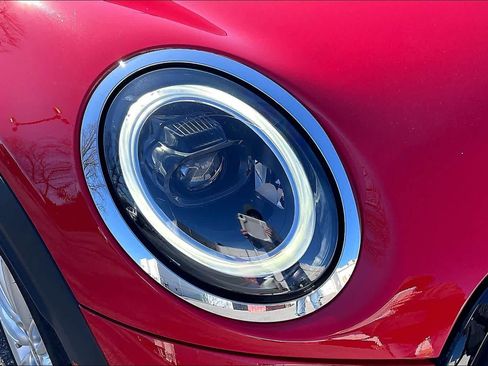 Certified 2023 MINI Cooper S image 25