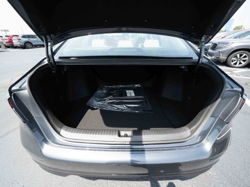 New 2025 Honda Accord LX image 27