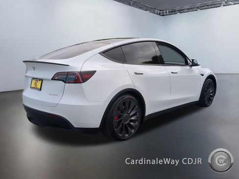Used 2023 Tesla Model Y Performance AWD/4WD image 21