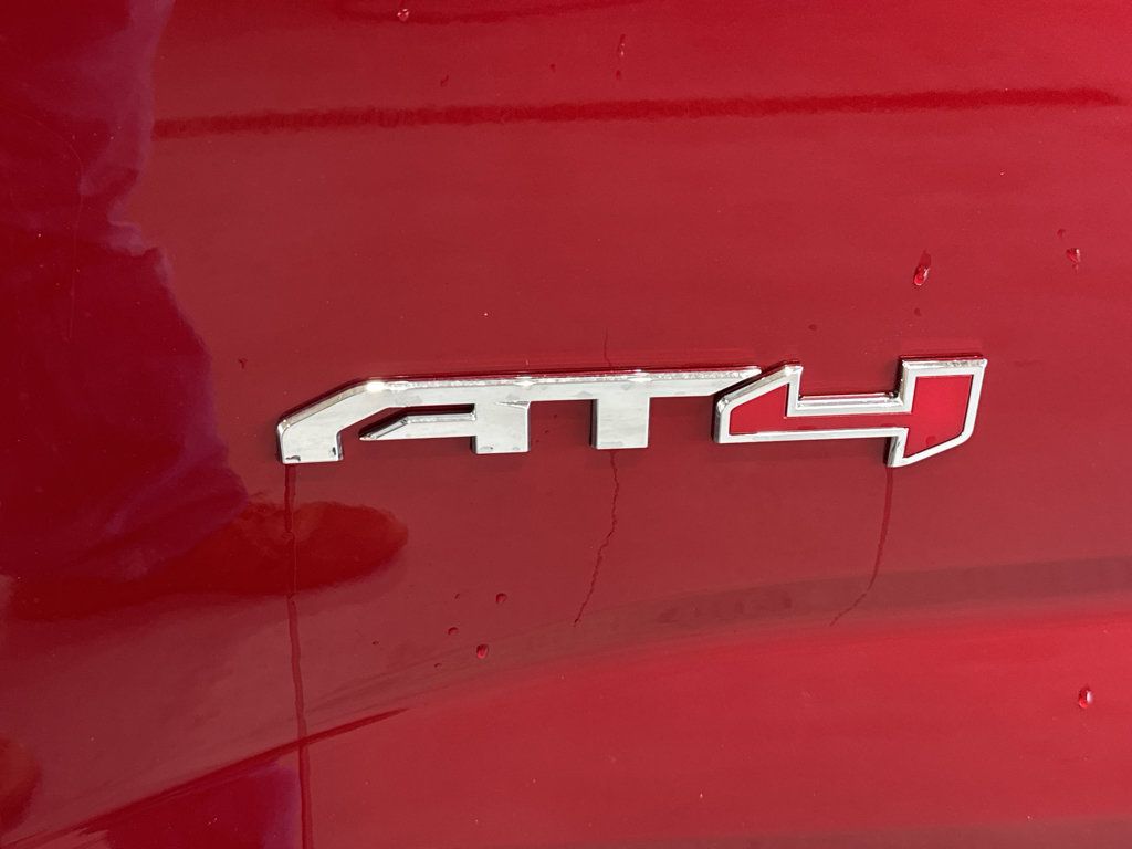 New 2026 GMC Terrain AT4 AWD/4WD image 10
