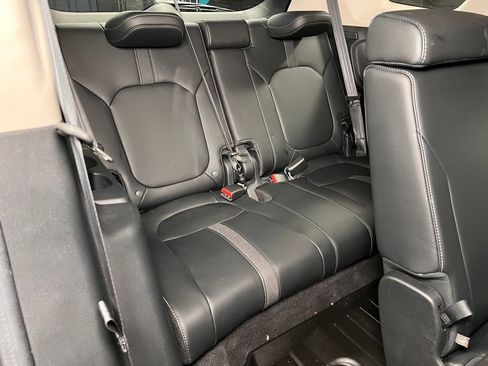 Used 2025 Honda Pilot EX-L image 27