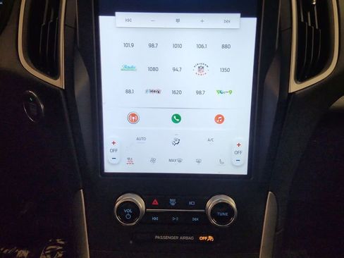 Certified 2023 Ford Edge SEL w/ Convenience Package AWD/4WD image 16