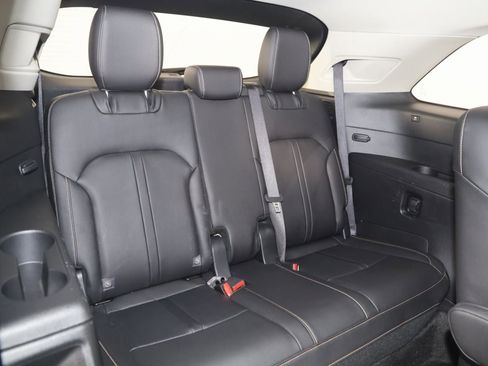 Used 2024 MAZDA CX-90 Plug-In Hybrid w/ Premium Pkg image 14