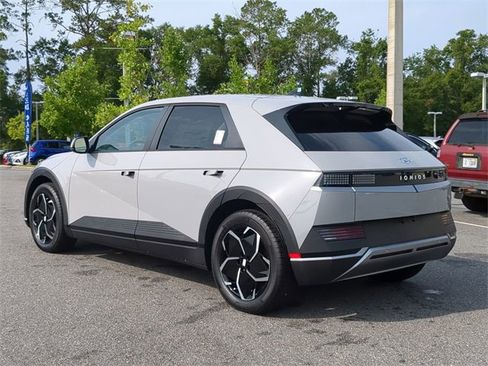 Used 2023 Hyundai Ioniq 5 SEL w/ Cargo Package image 7