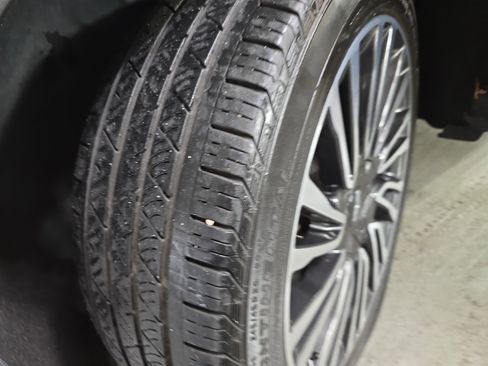 Certified 2021 Lincoln Corsair Reserve image 32