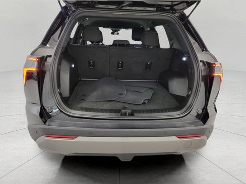 Used 2025 Chevrolet Equinox LT image 15