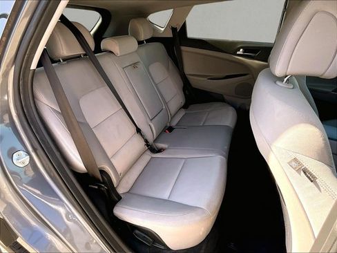 Used 2018 Hyundai Tucson Value FWD image 26