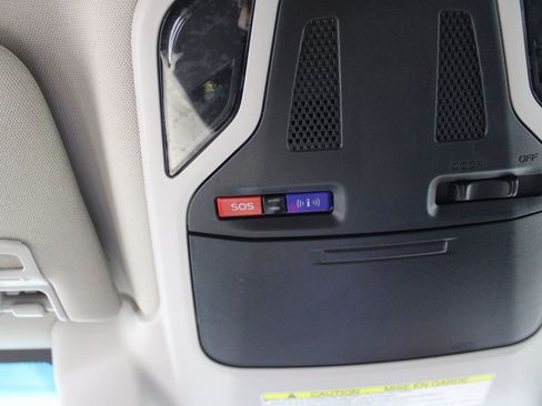 Used 2022 Subaru Outback Limited w/ Popular Package #2 image 44